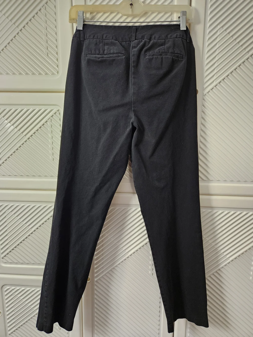 Apt. 9 classic black