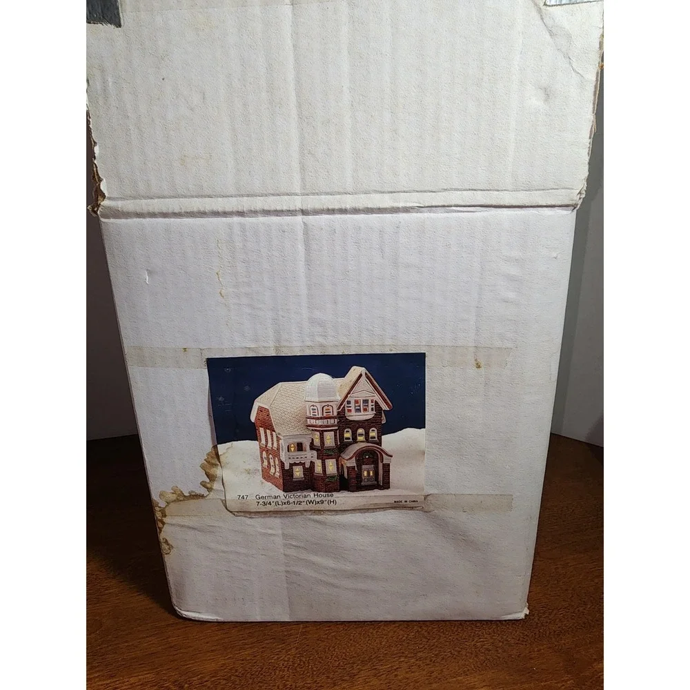 Vintage Yuletide Snow Hamlet German Victorian House 1988 Original Box (Damaged)‎