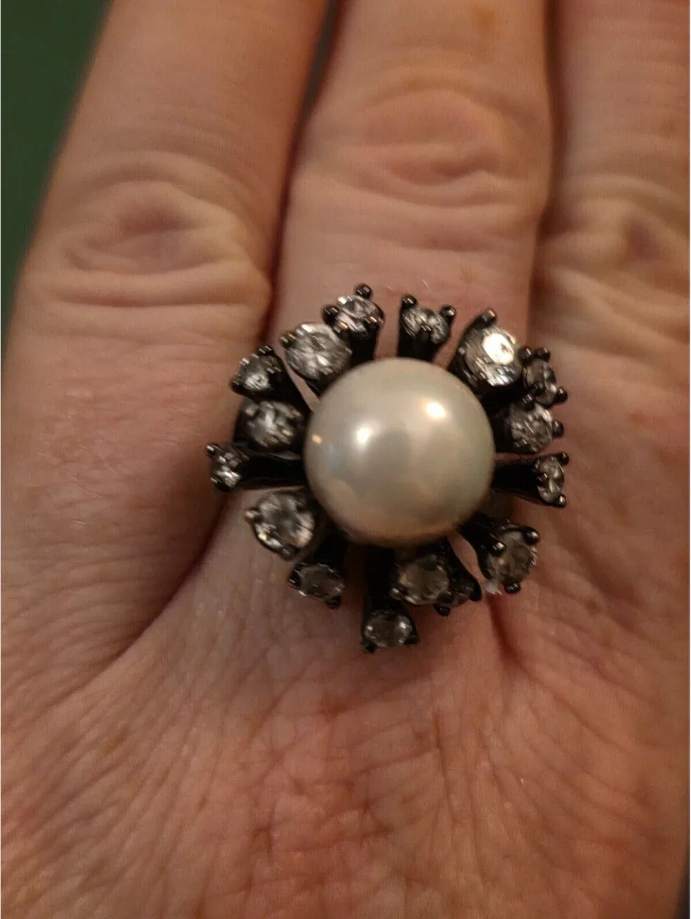 Park Lane Enchanted Ring Hematite, Pearl & Crystals - Sz 8