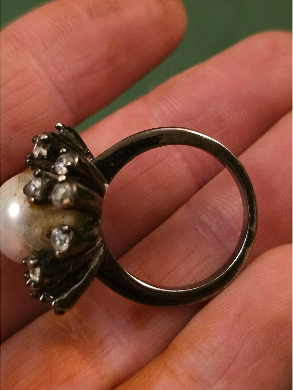 Park Lane Enchanted Ring Hematite, Pearl & Crystals - Sz 8