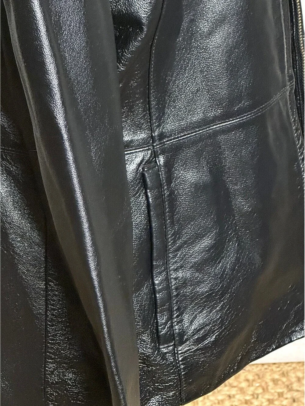 Worthington color black