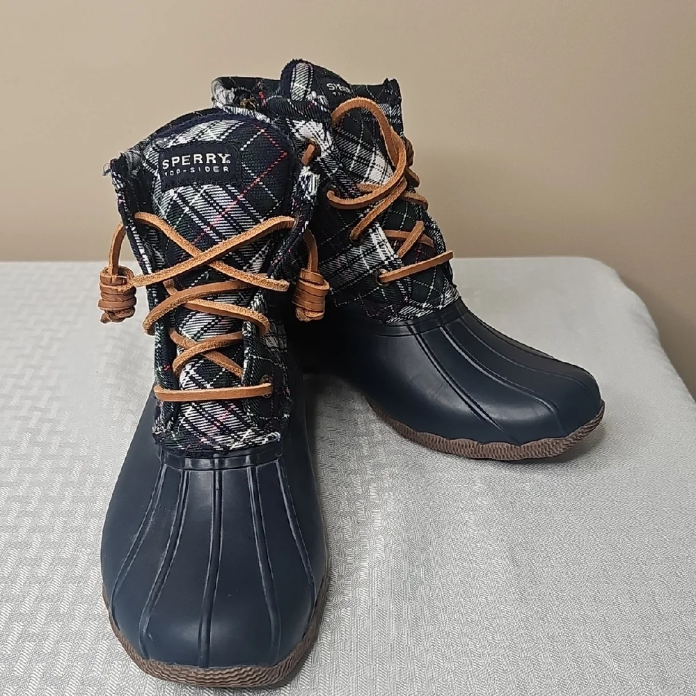 Sperry‎ Women's Plaid Duck Boots - Navy and Tan