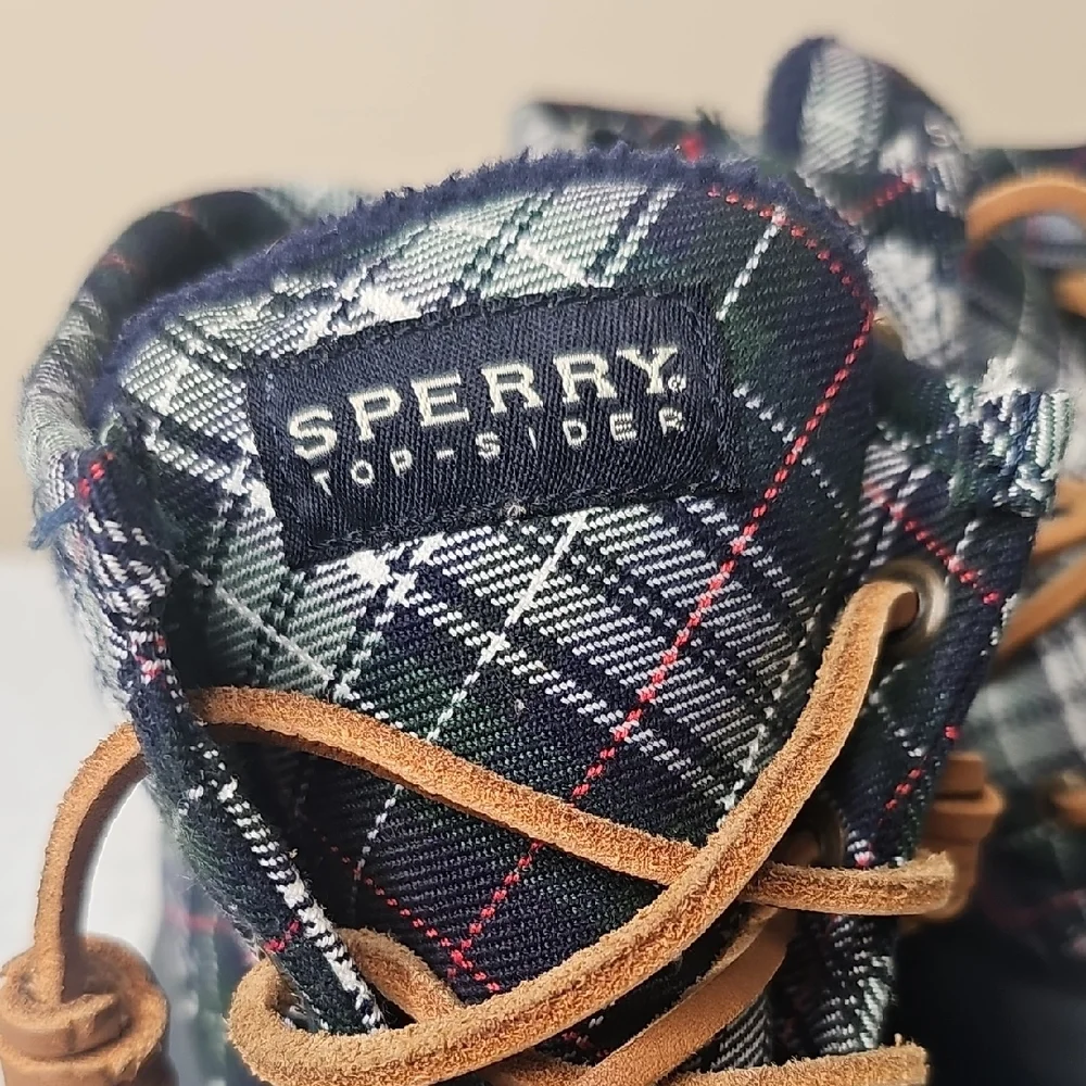 Sperry like new