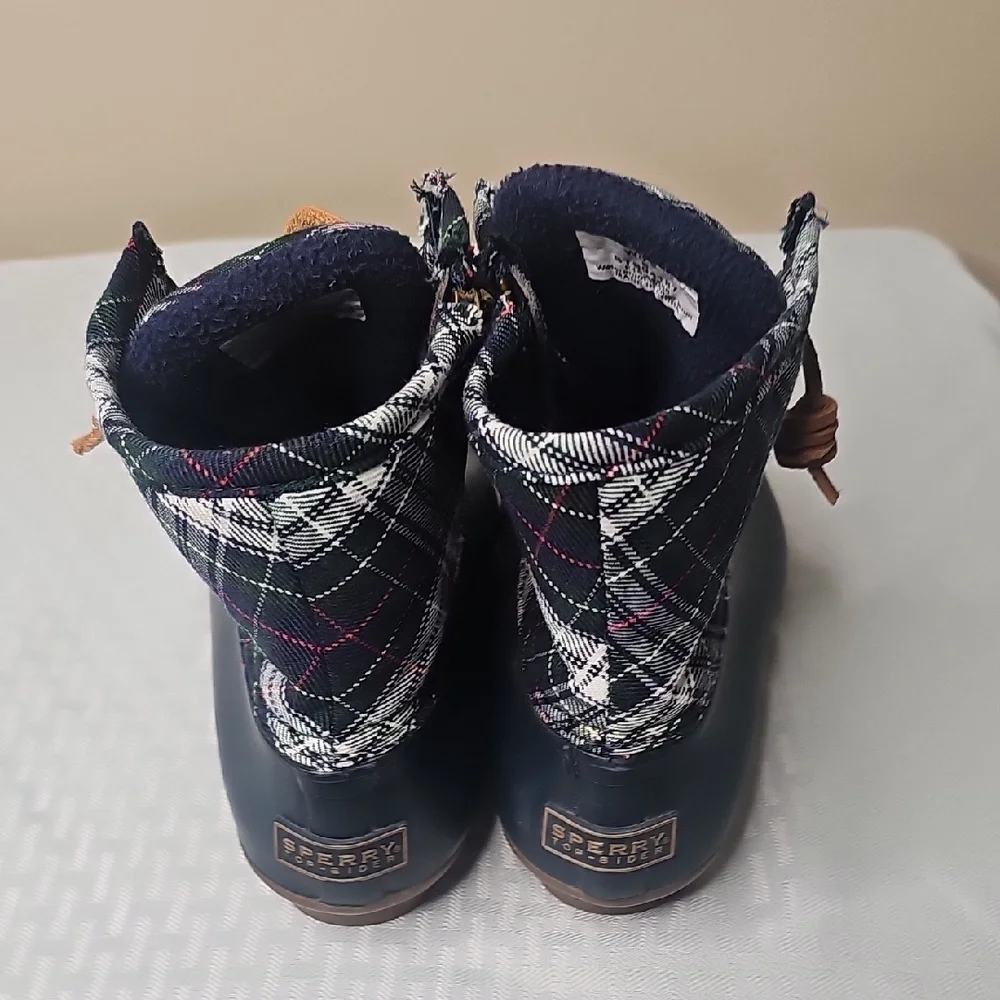 Sperry like new