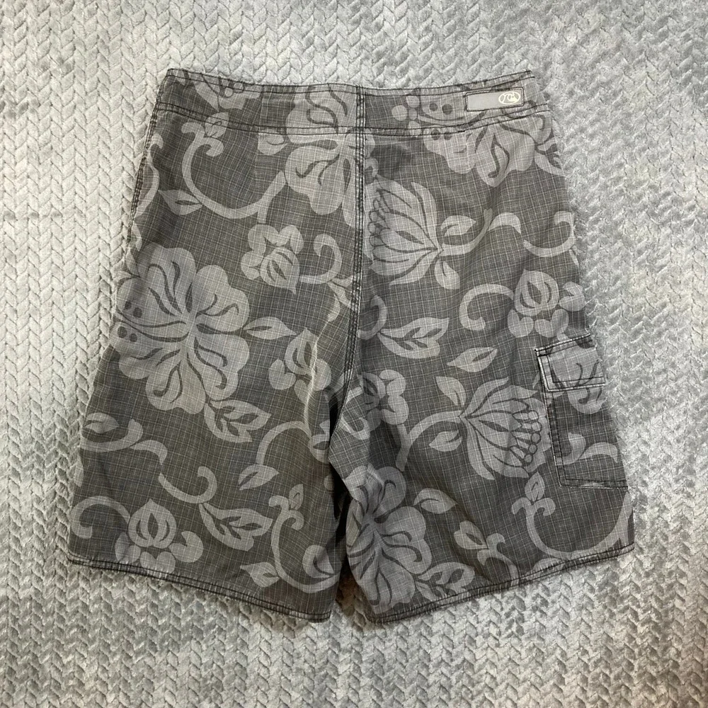 Quiksilver these are