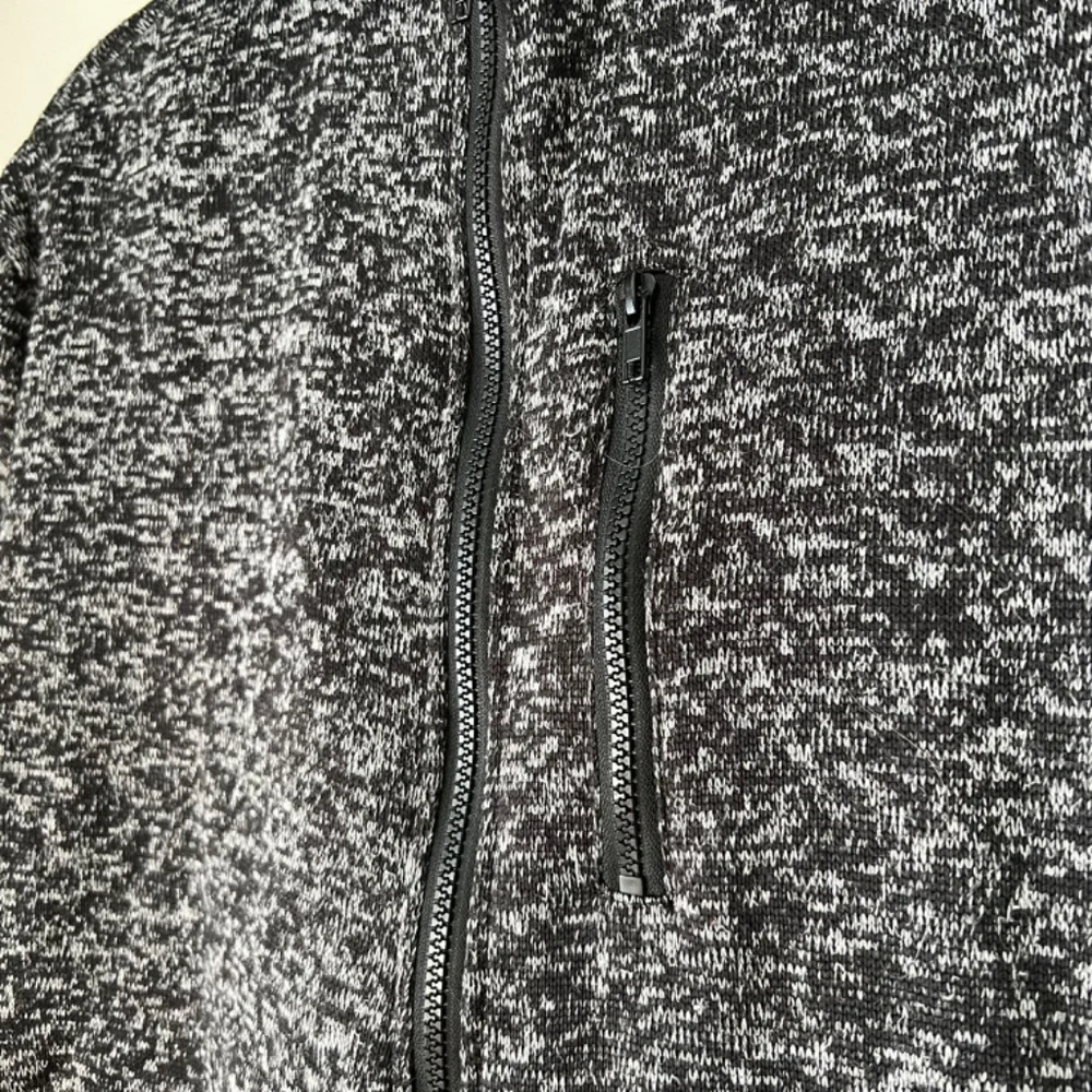 Craft + Flow men’s zip