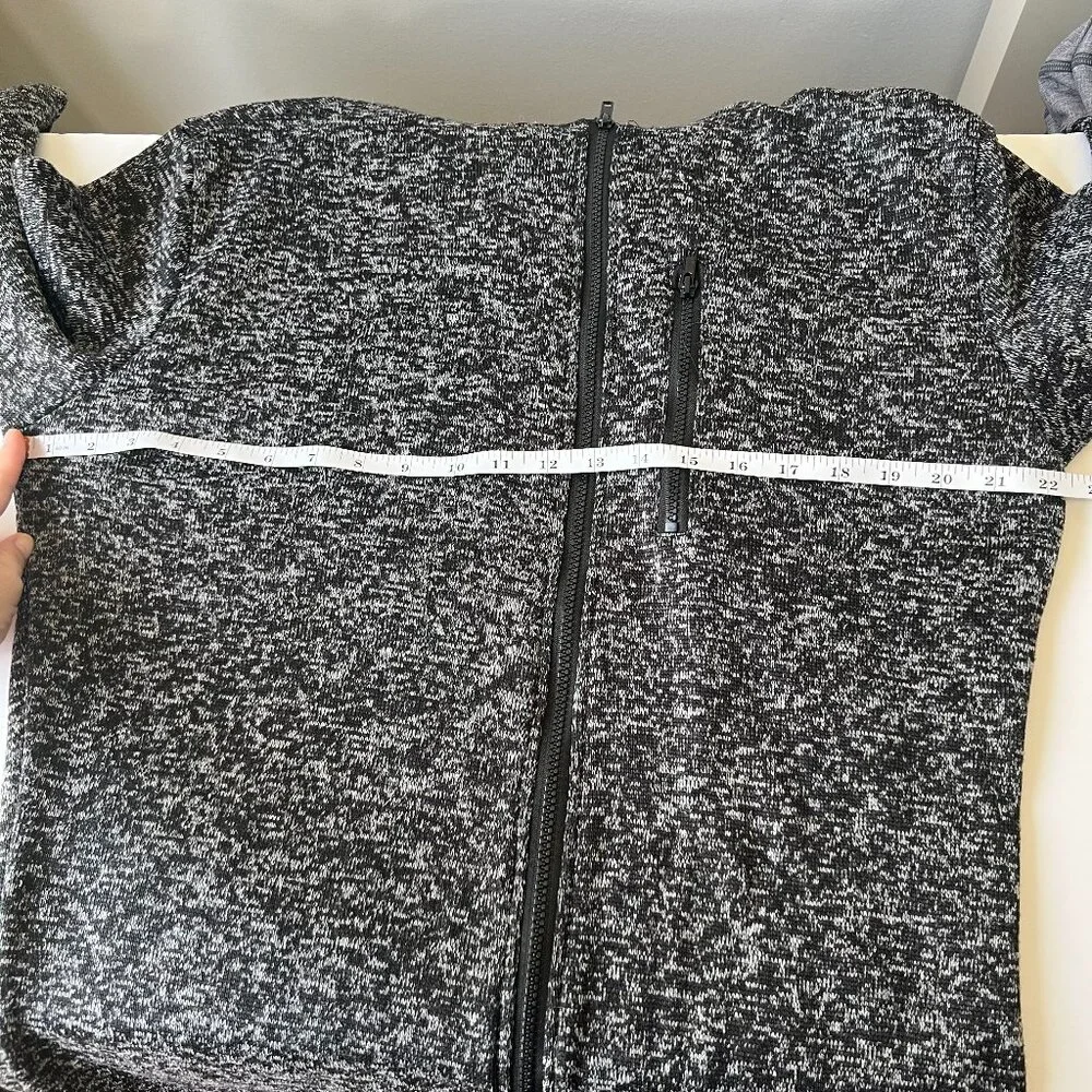 Craft + Flow men’s zip