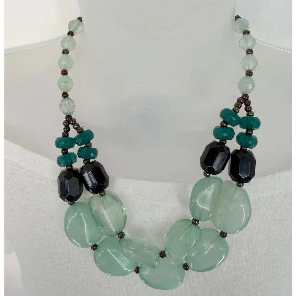 unbranded chunky beaded