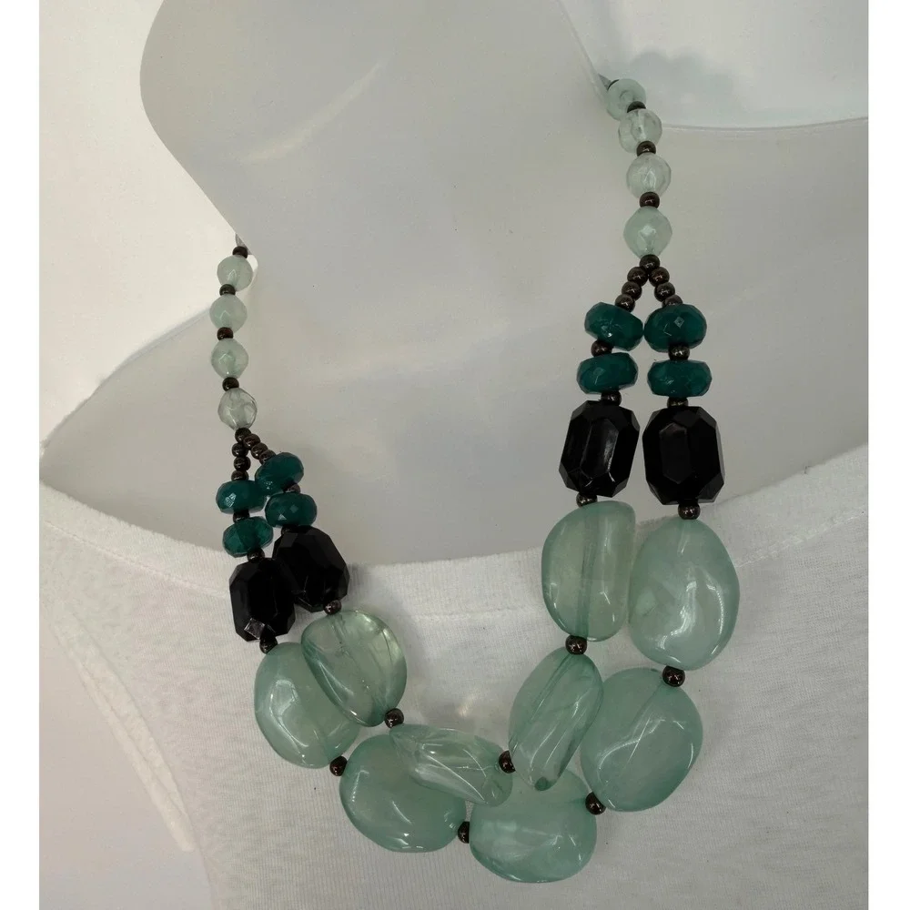 unbranded chunky beaded