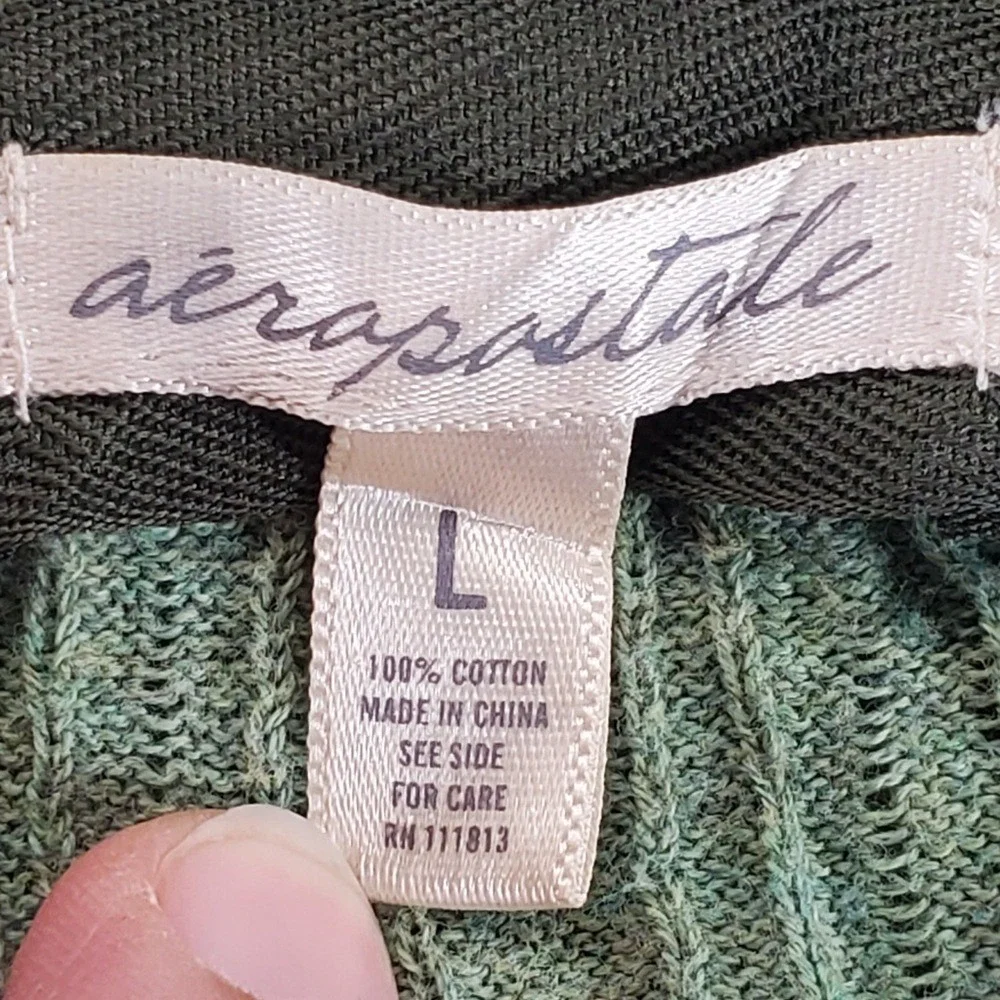 Aeropostale please see