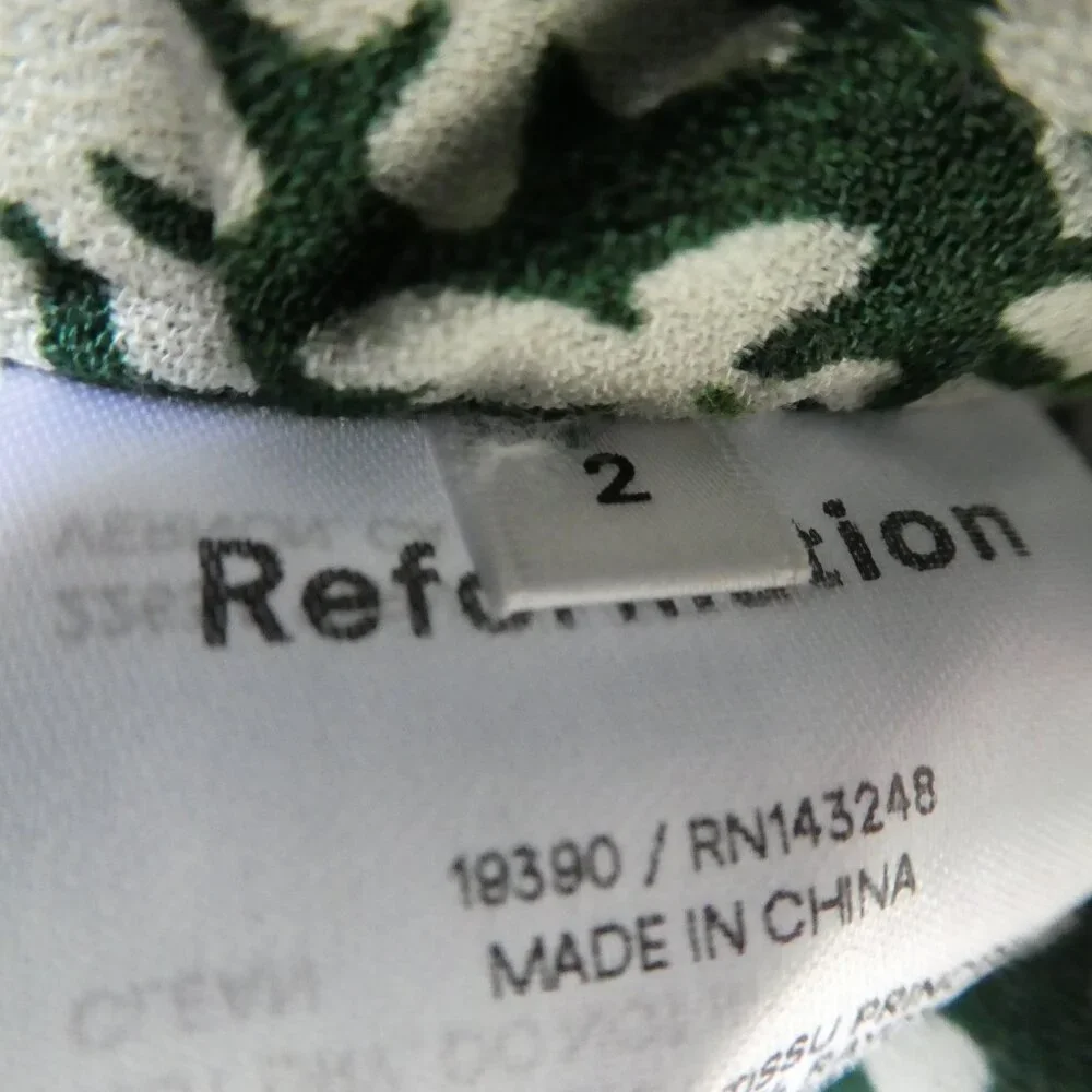 Reformation floral lupe