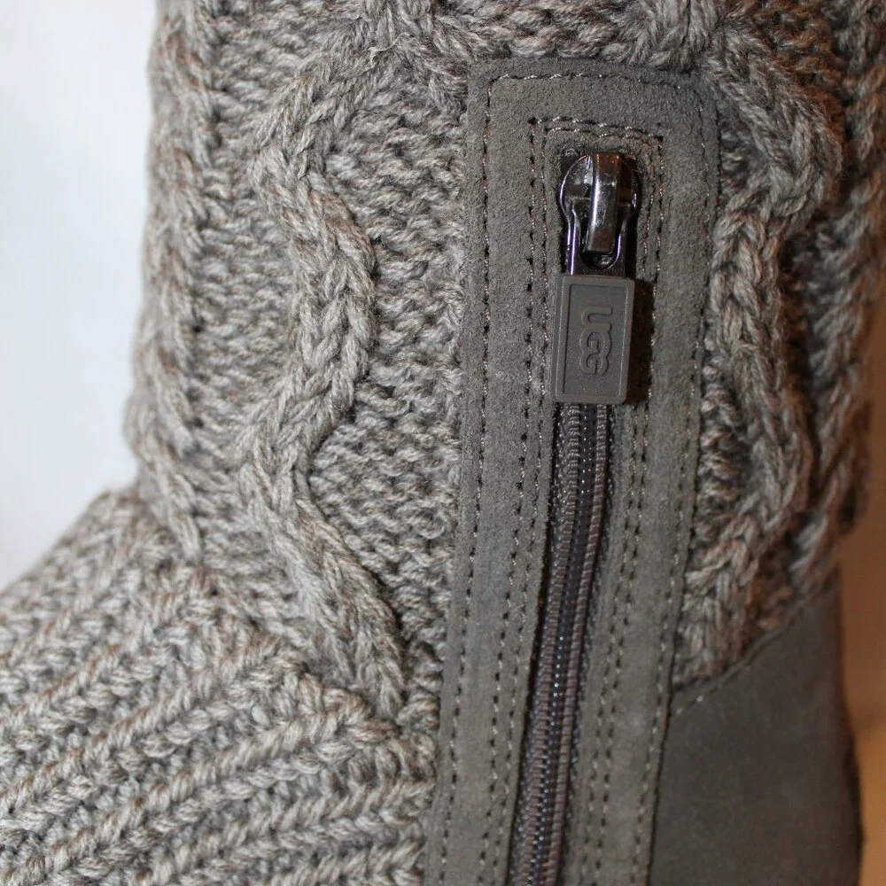 UGG cuff welcome
