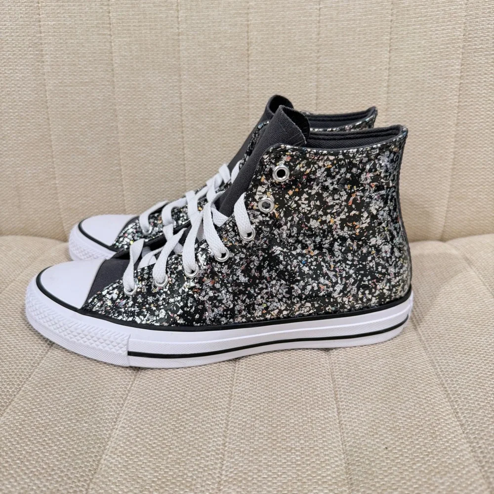 Converse brand model