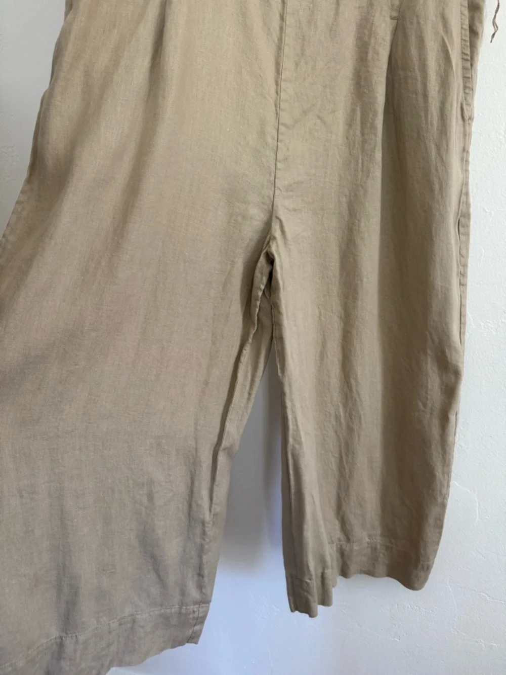 Everlane wide approx size