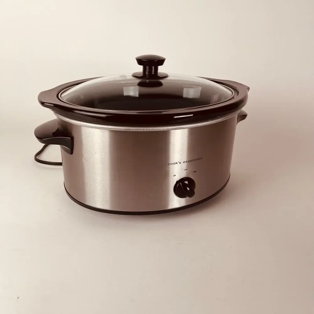 CooksEssentials lid pot stainless