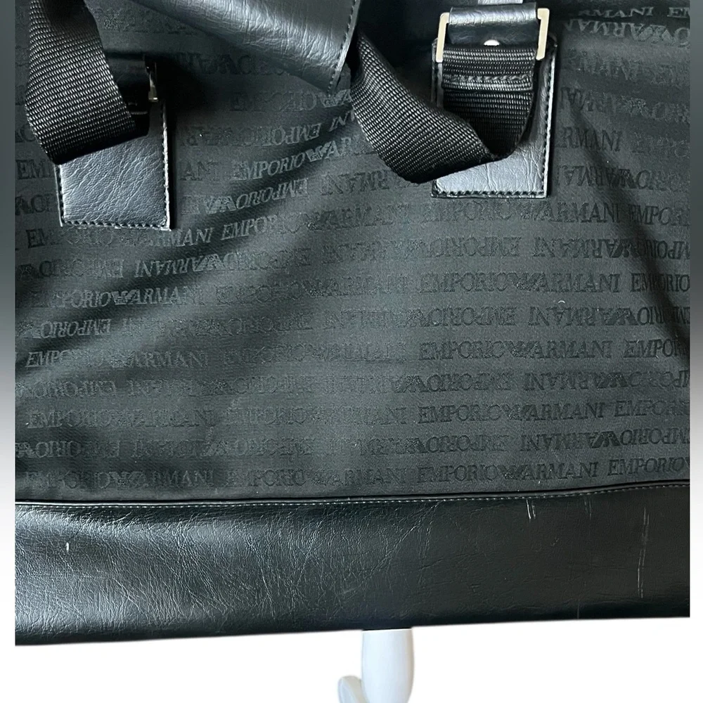 Emporio Armani discover sleek