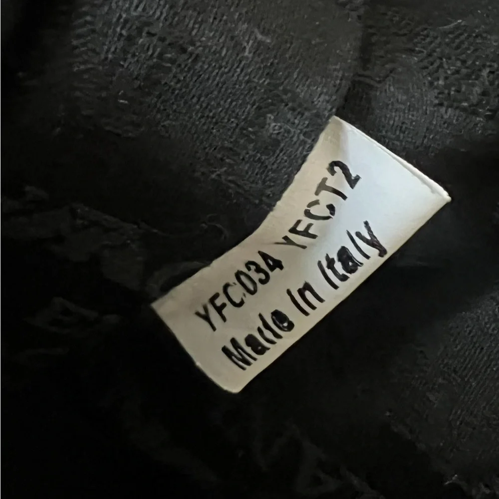 Emporio Armani discover sleek