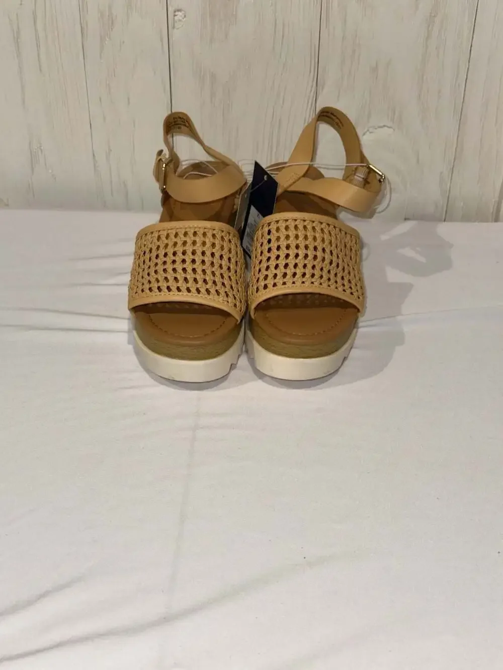 Universal Thread brand new