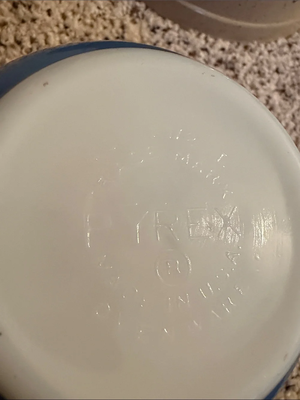 Vintage Pyrex Snowflake Blue Garland nesting mixing bowl set