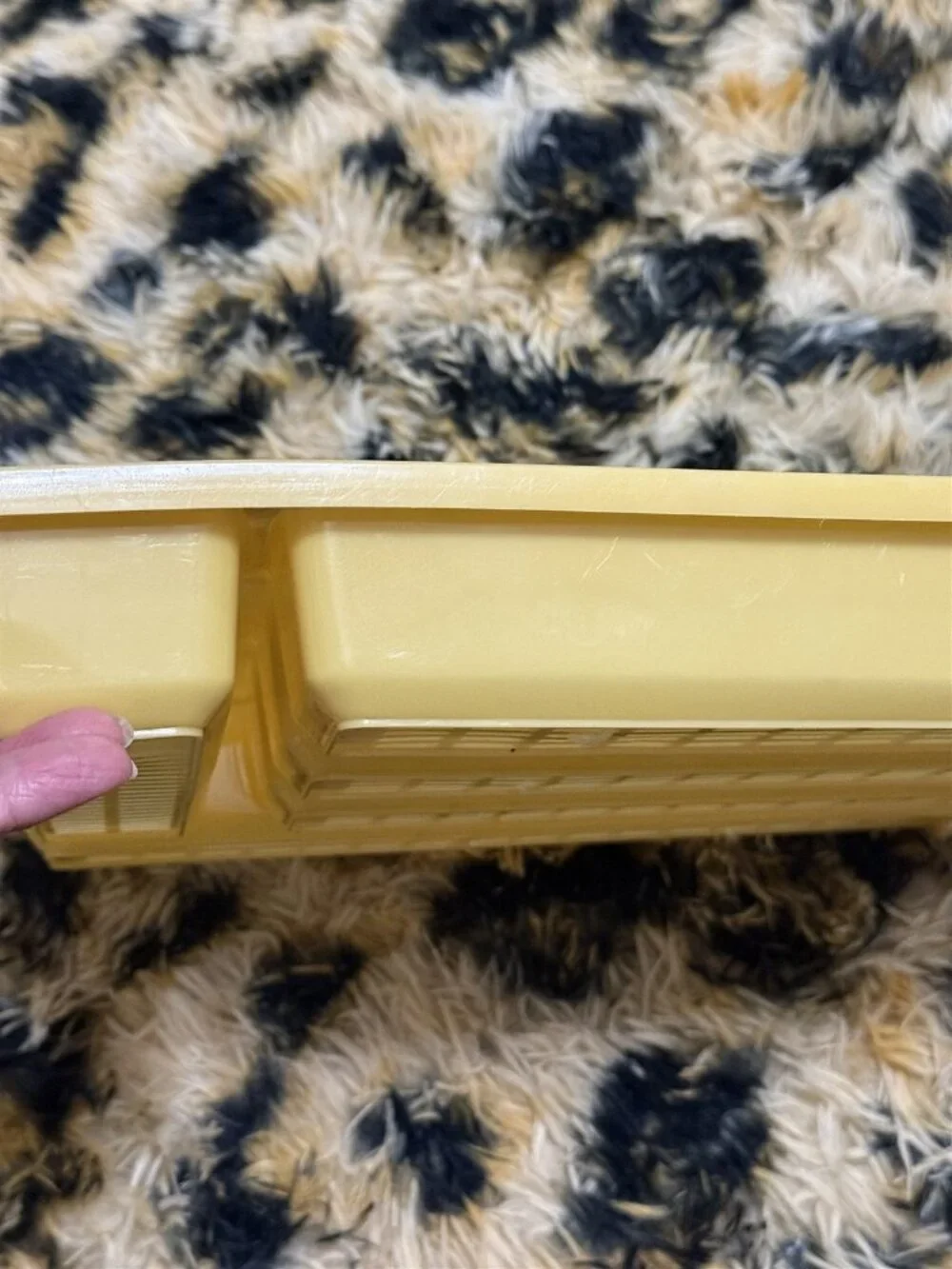 Unbranded vintage yellow