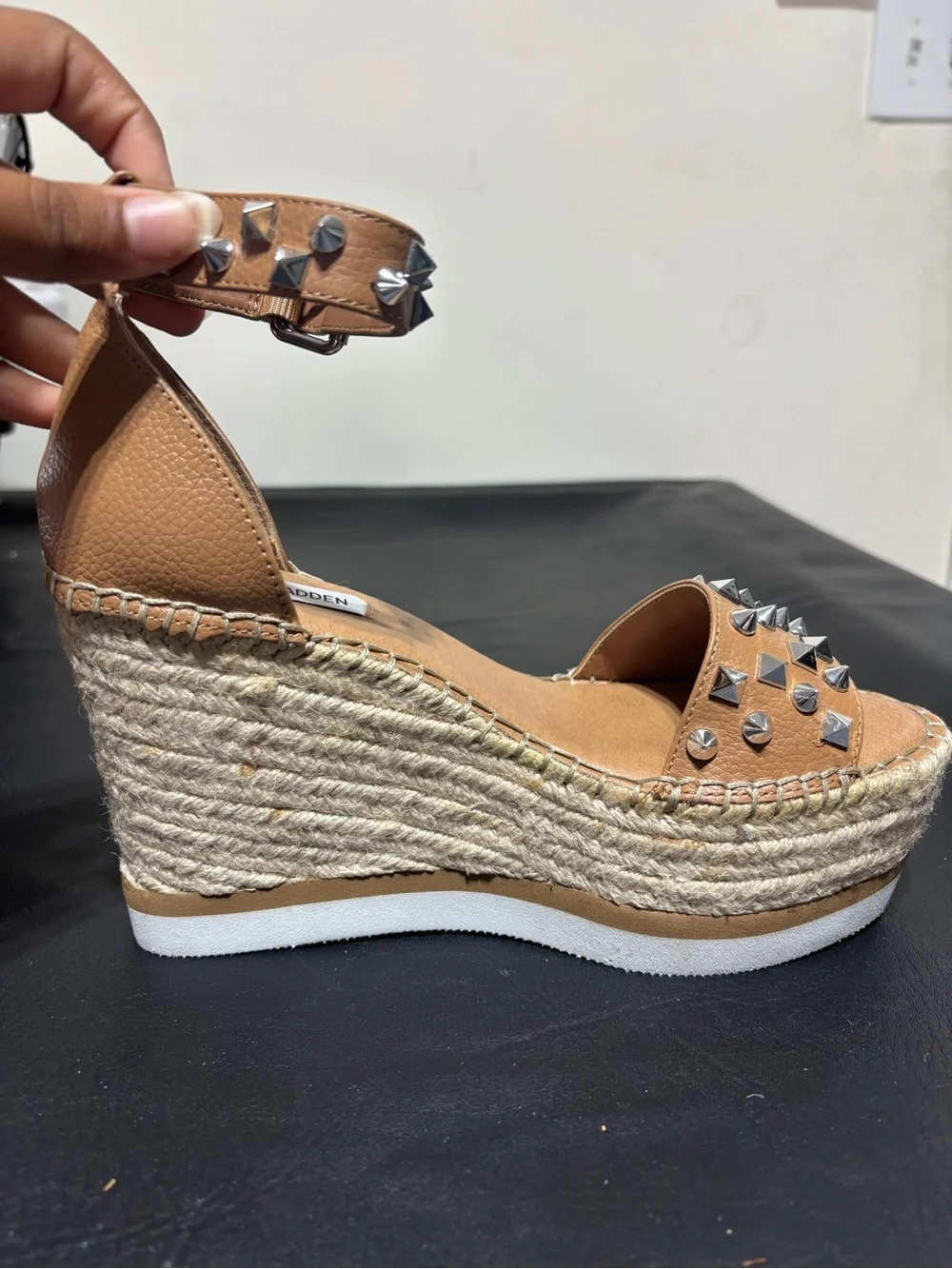 Steve Madden tan leather