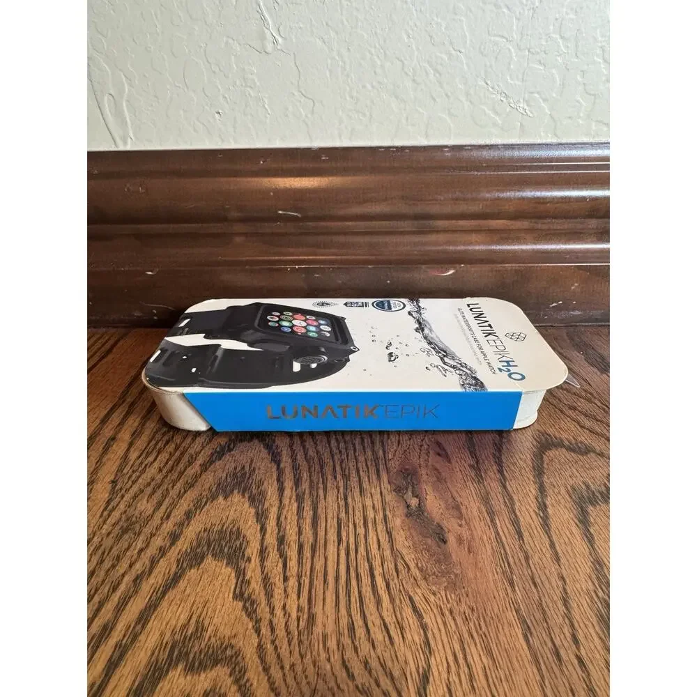 LUNATIK open box