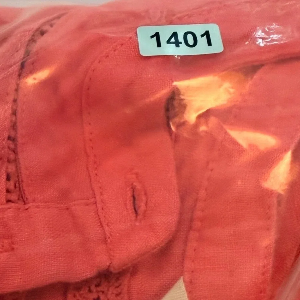 Boden lightweight button
