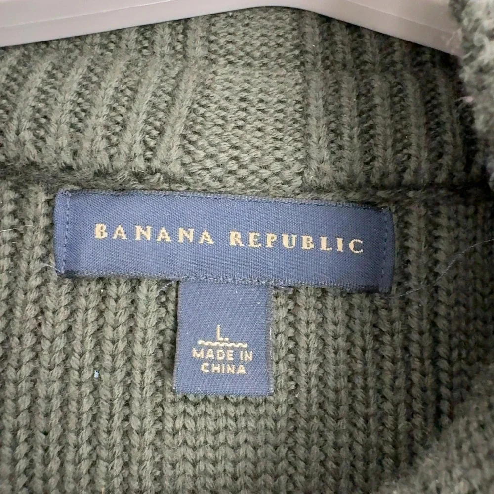 Banana Republic measurements pit