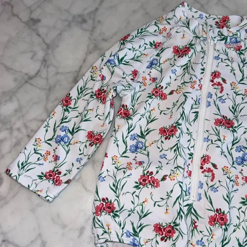 Janie and Jack never worn