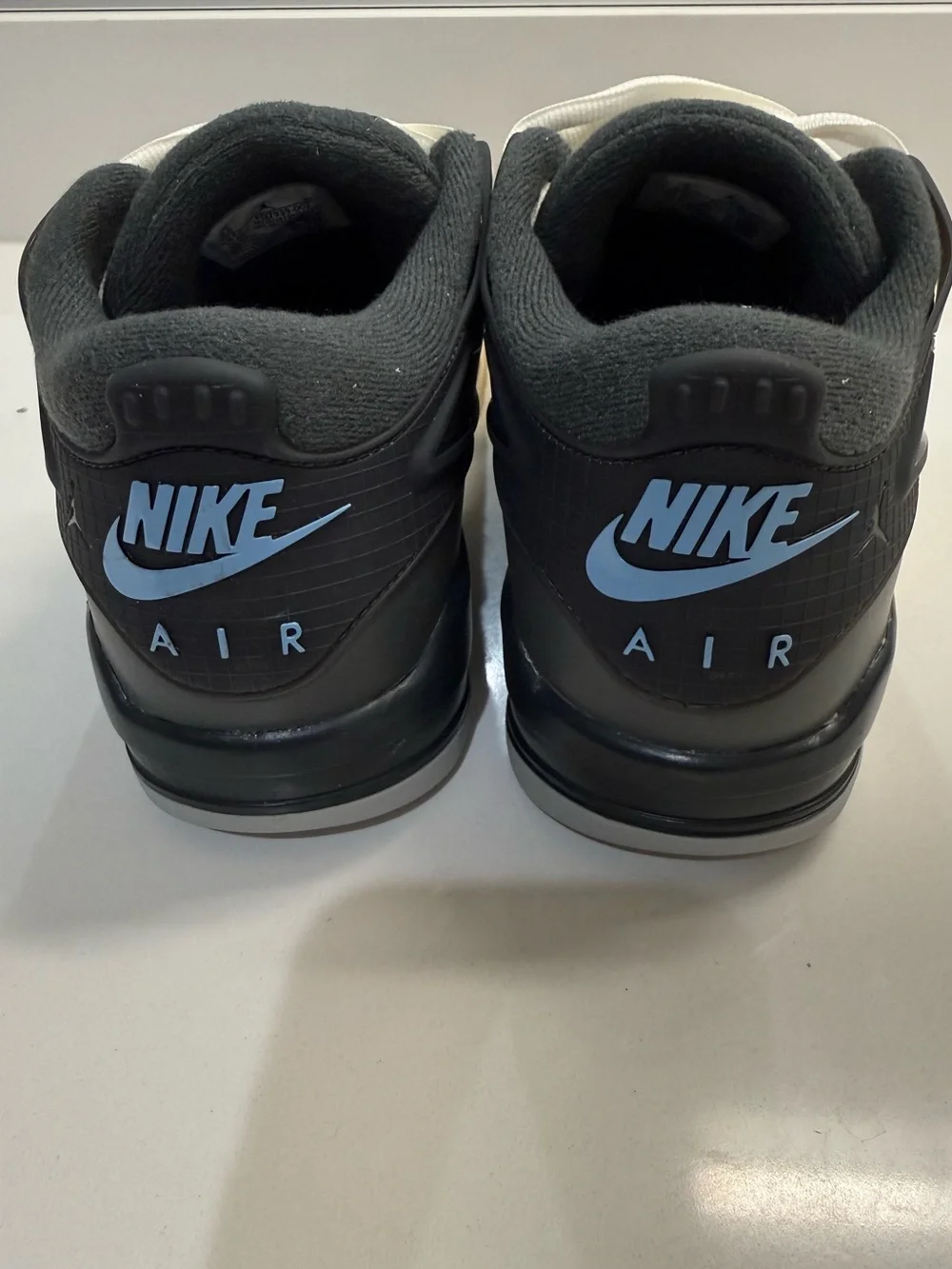 Jordan classic sneakers
