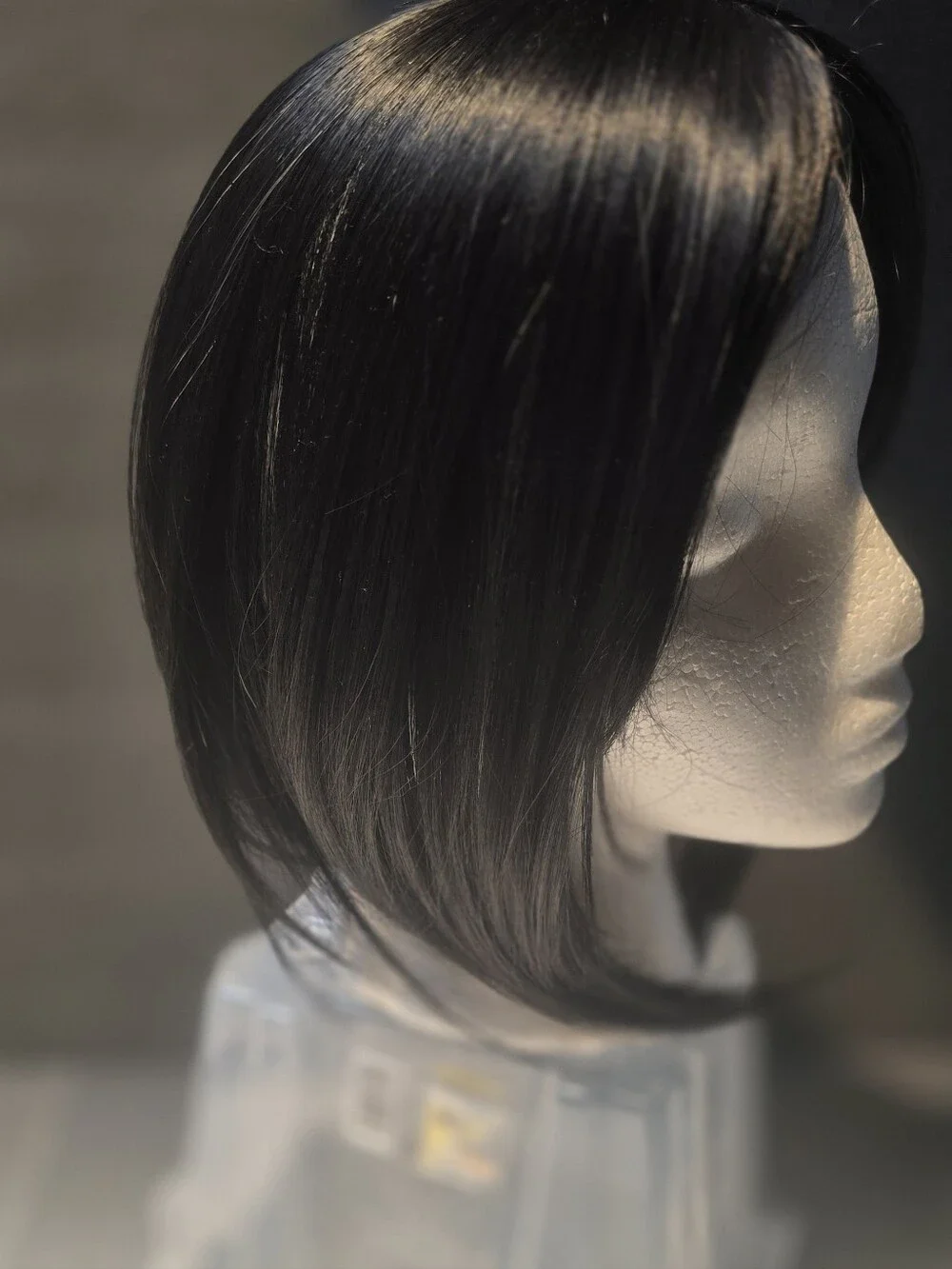N/A black bob