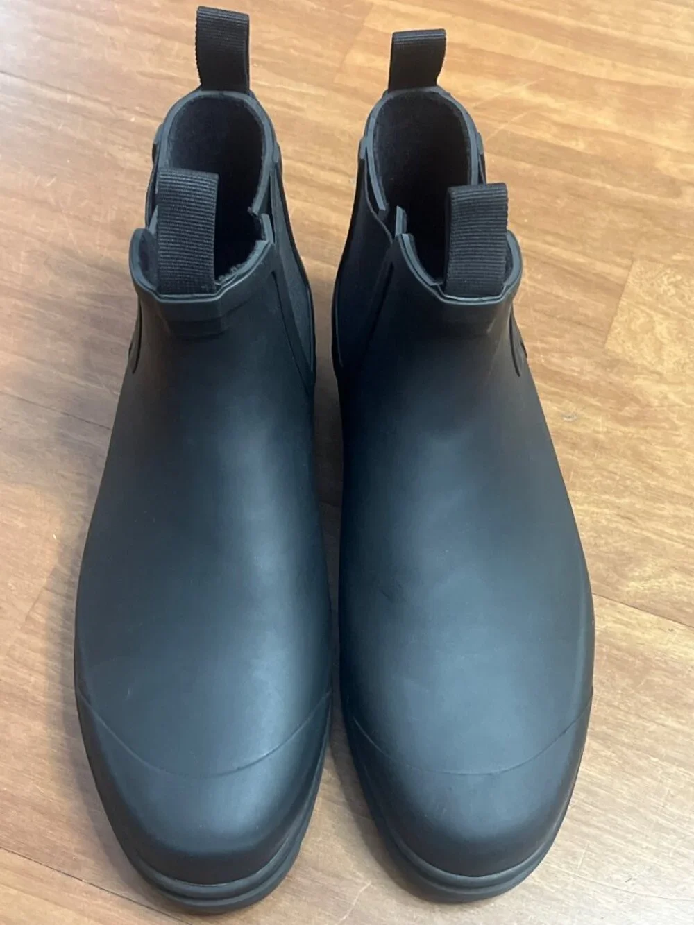 Everlane rain boot