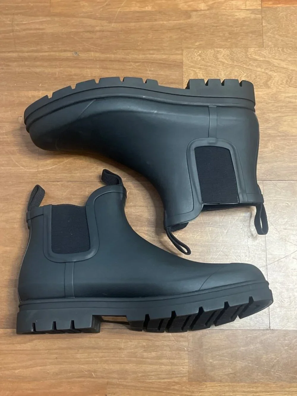 Everlane rain boot