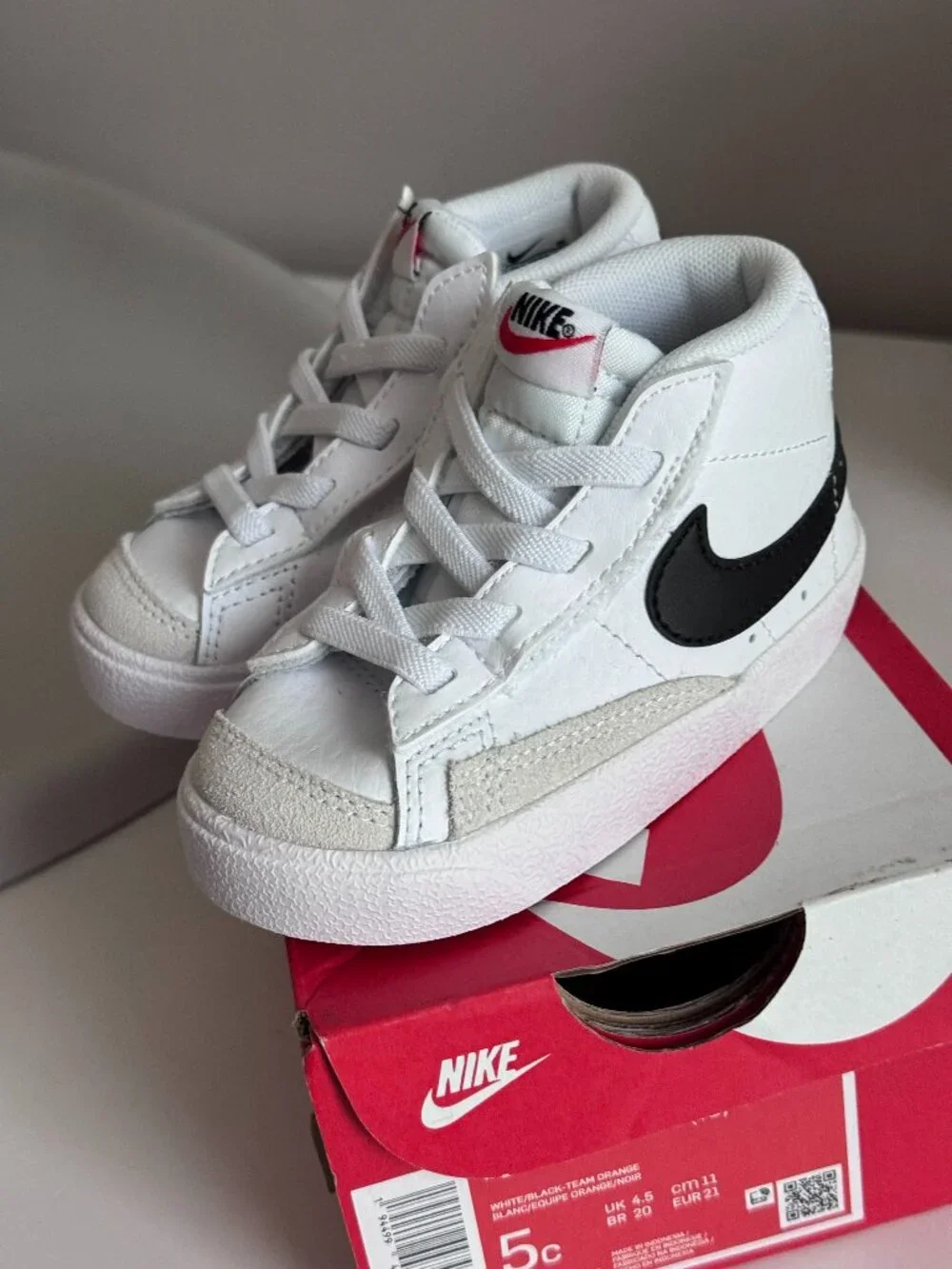 Infant Nike Blazer Mid Sneaker - 5C