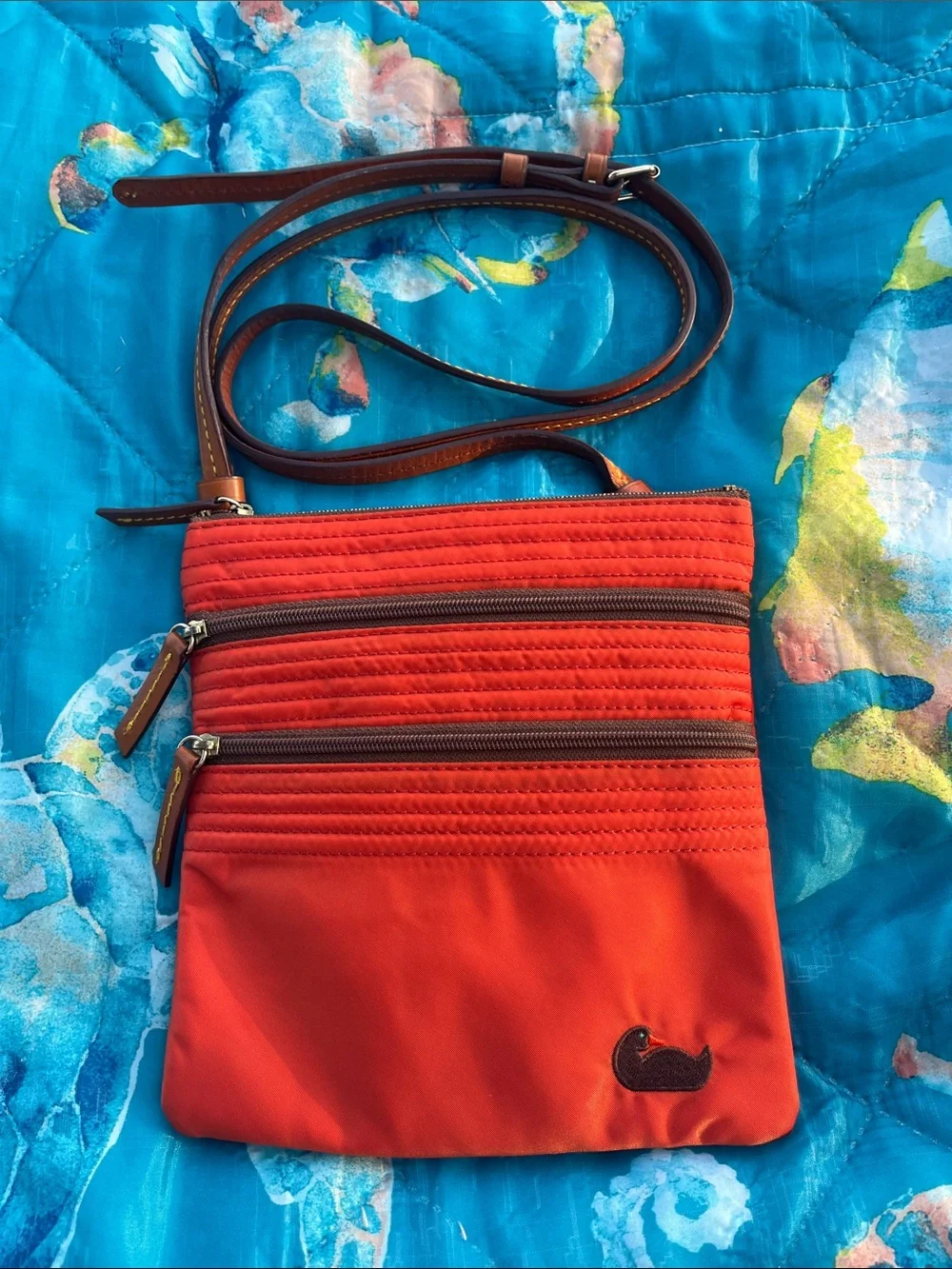 Dooney & Bourke compact dooney