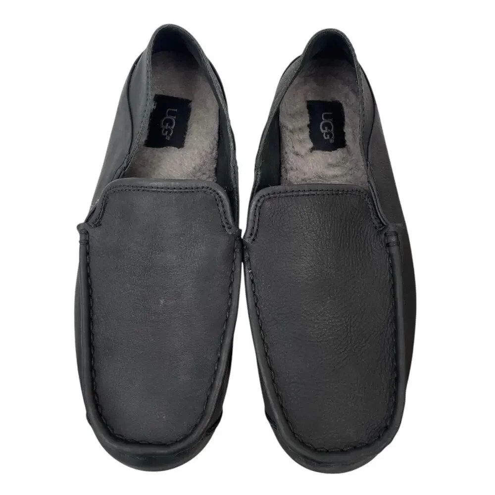 UGG excellent pre