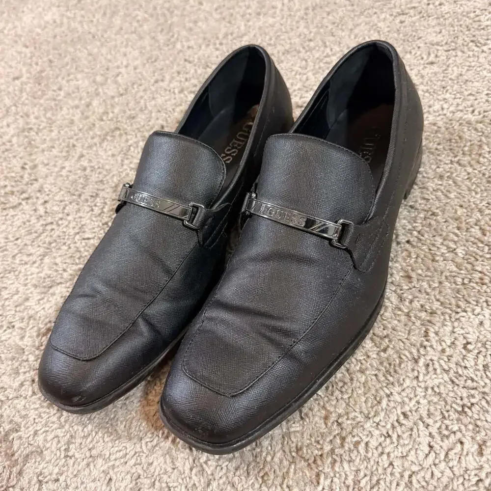 Guess Mens Dress Loafers Black Slip On Metal Logo Square Toe Shoes 11‎ EUC