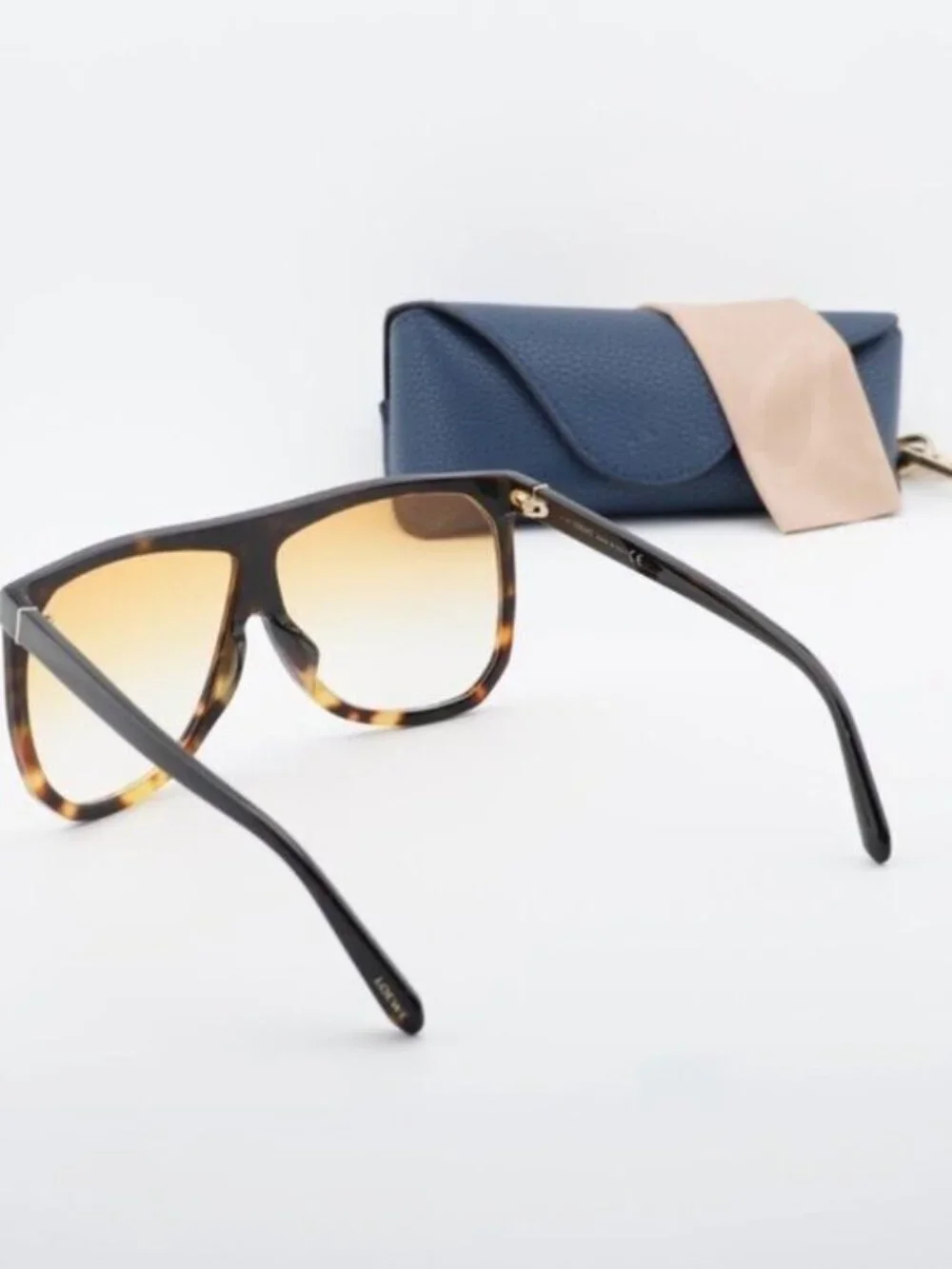 Loewe model lw40001f