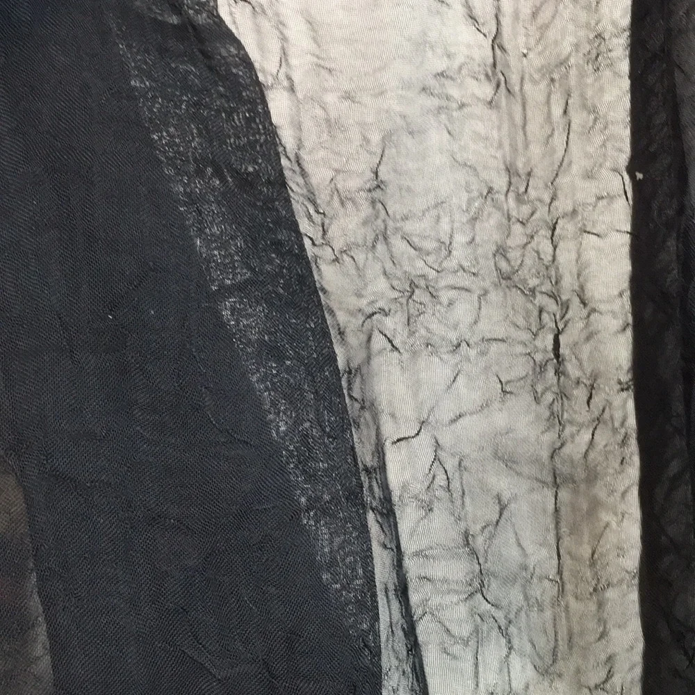 N/A black pocket