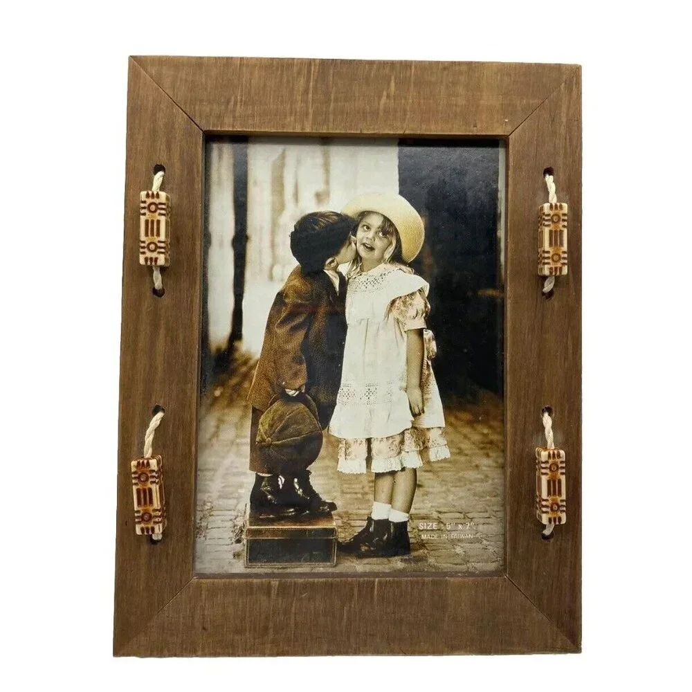 Vintage Wood Picture Frame Taiwan 5