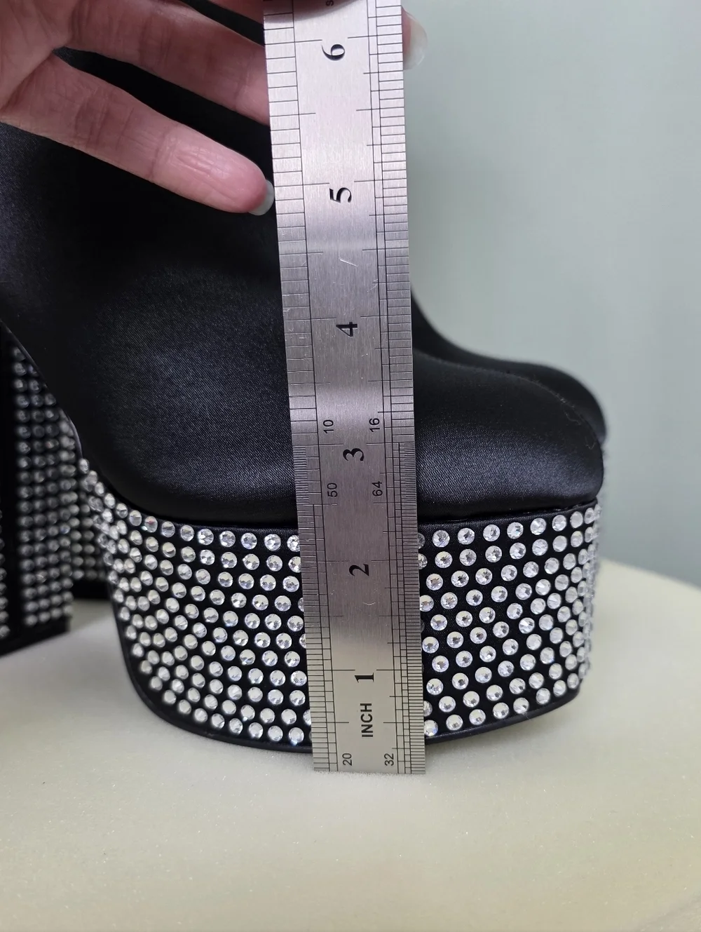 ​💎 Forever 21 Black Satin Rhinestone Platform Booties 💎 - Size 7.5