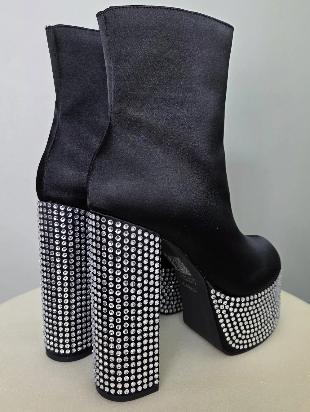 ​💎 Forever 21 Black Satin Rhinestone Platform Booties 💎 - Size 7.5