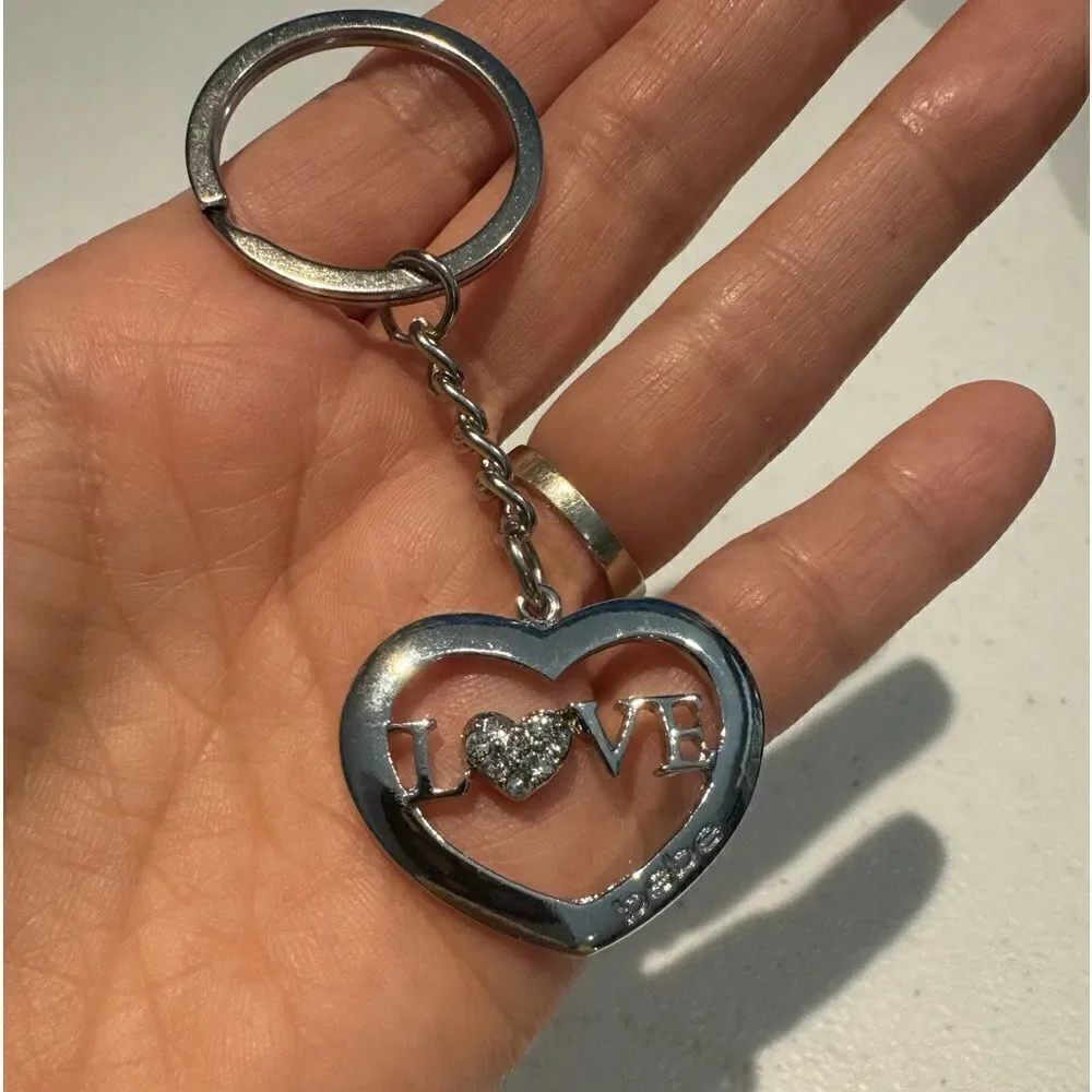 New Bebe Silver Tone‎ Love Heart Keychain