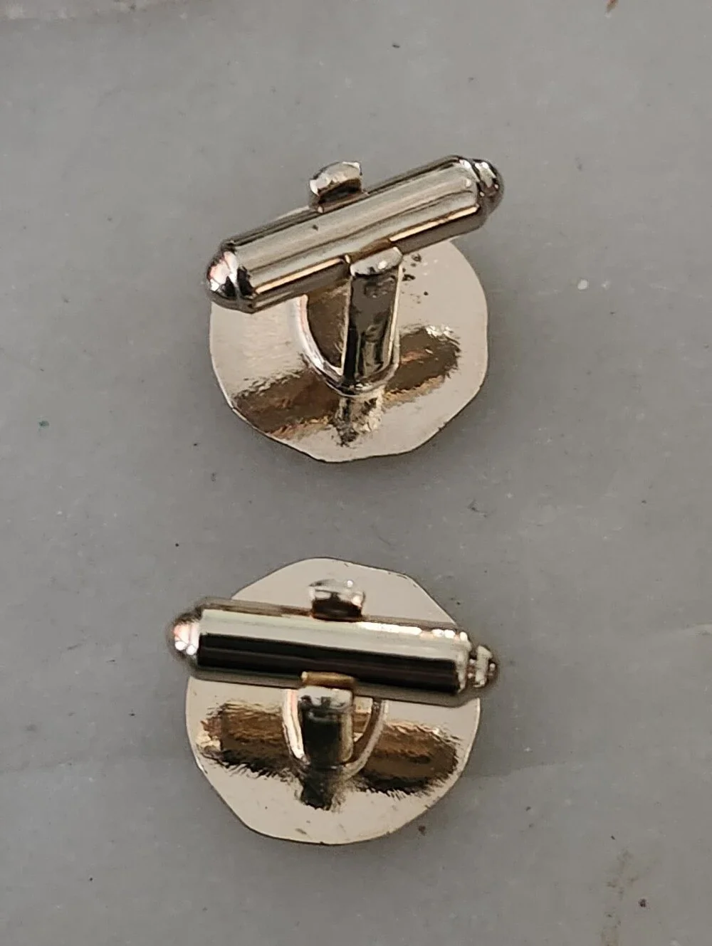 Hickok elegant gold
