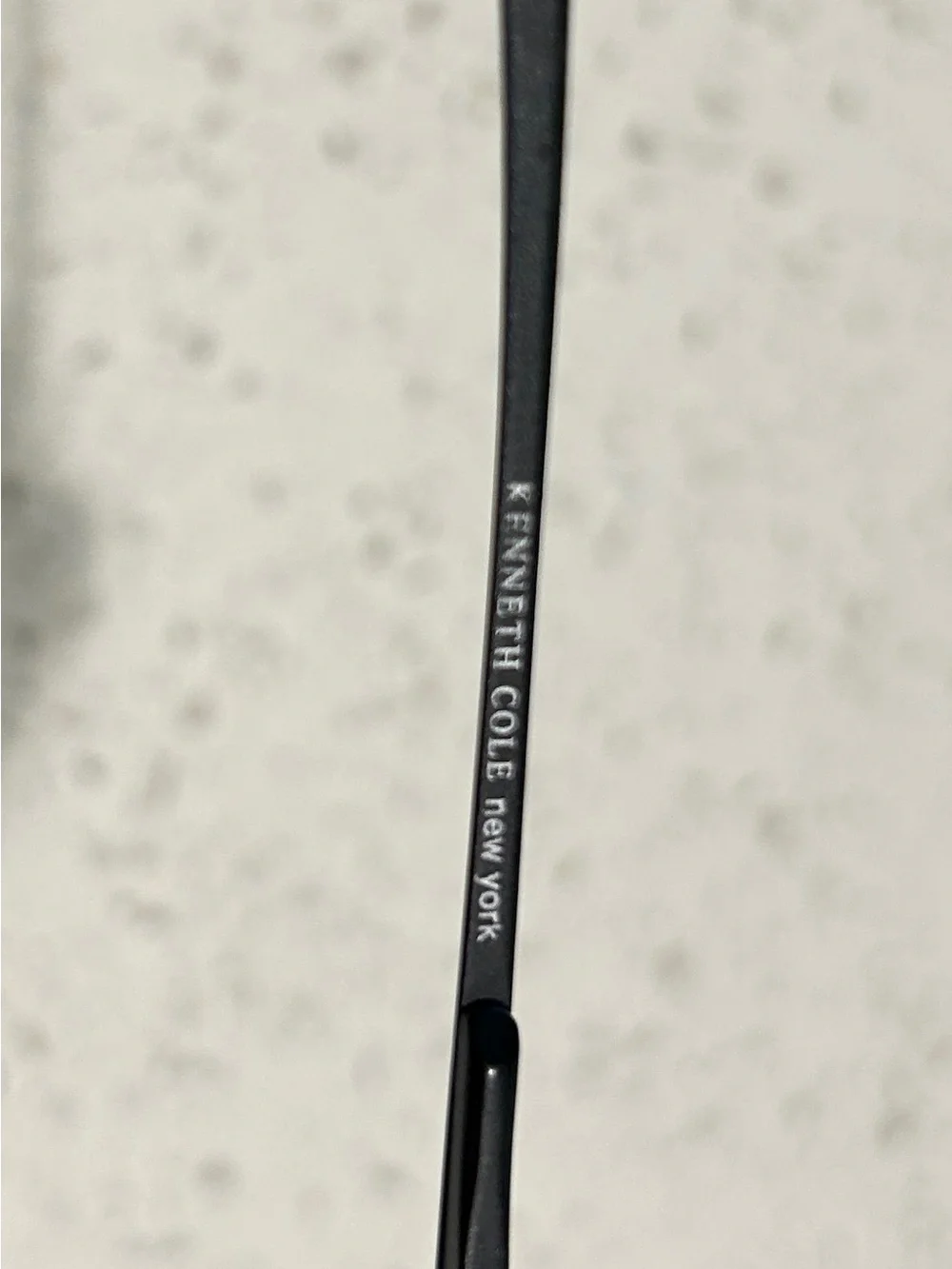 Kenneth Cole look nose