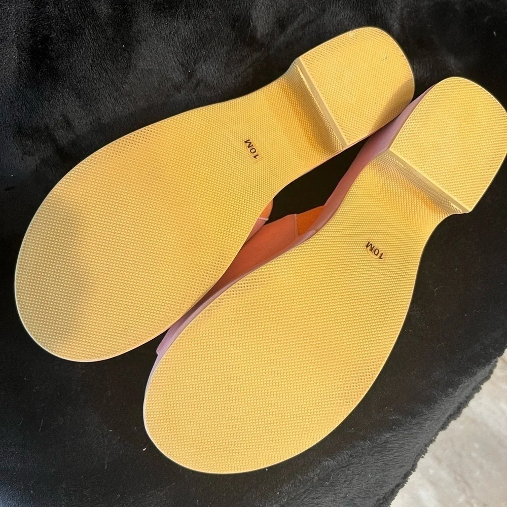 Beach By Matisse 🩷🧡👡beach by