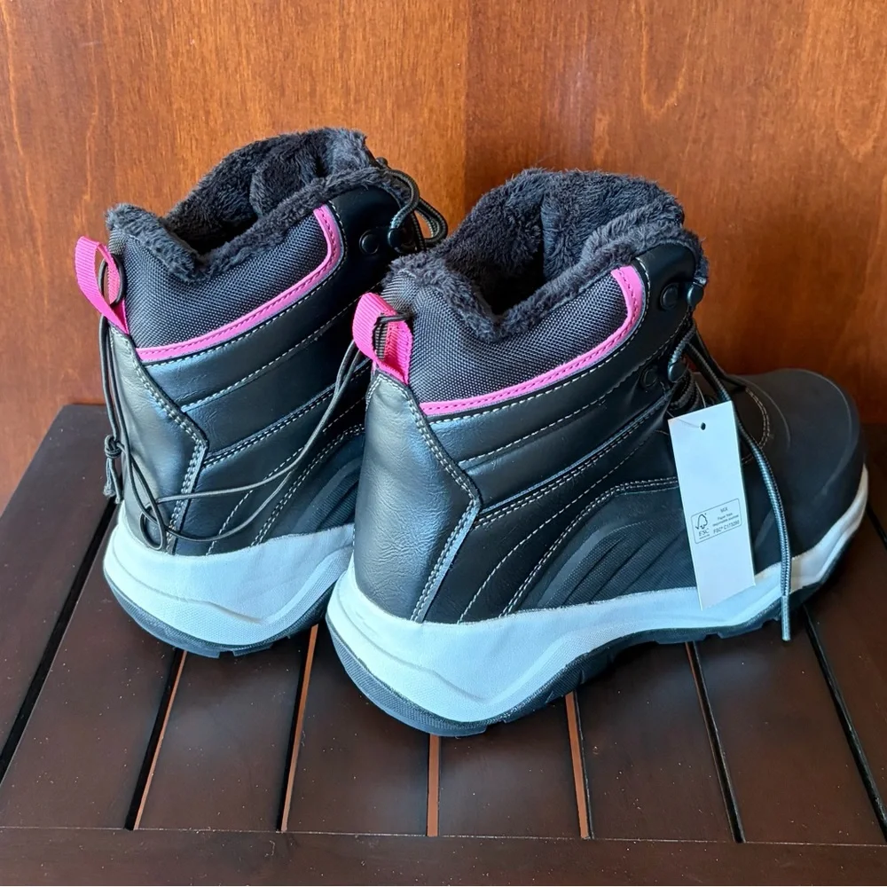 New Khombu “Riley” black women’s 7 hiking boots