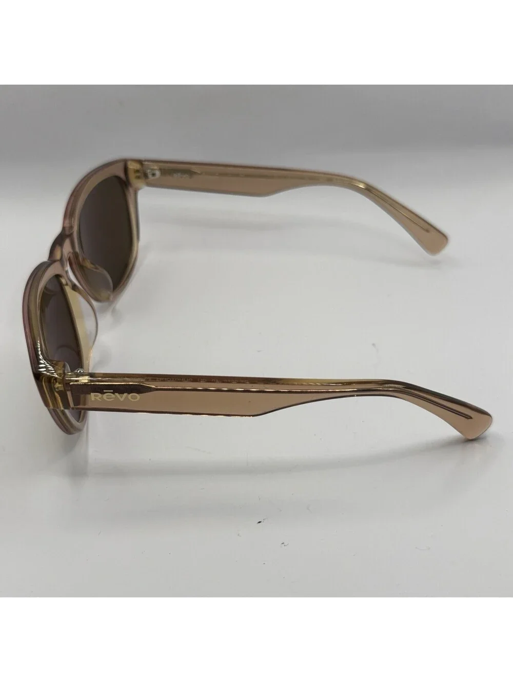 Revo lenses tone 135