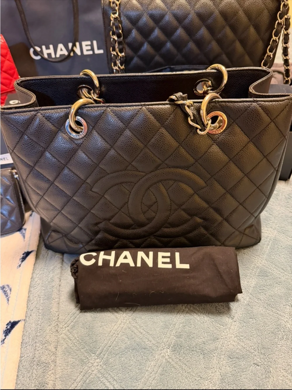 CHANEL classic quilted