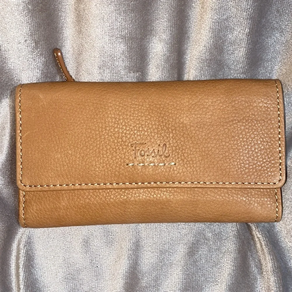 Fossil grayson beige